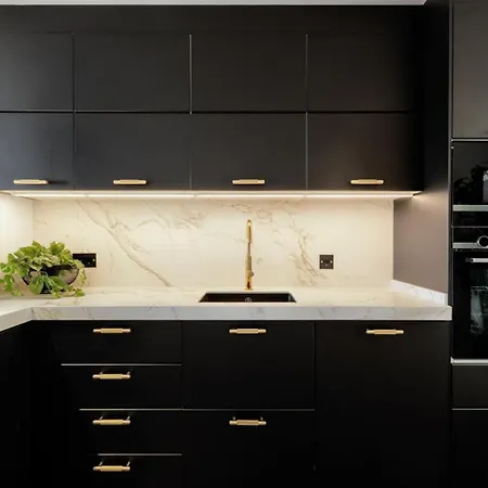 Lejlighed Penthouse Close To Puerto Banus