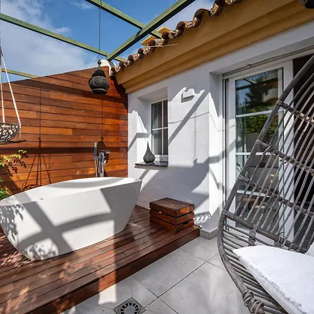 Penthouse Close To Puerto Banus דירה