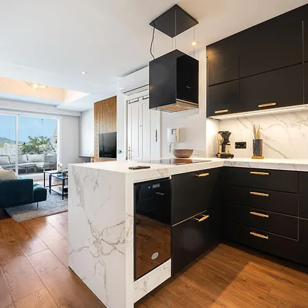 Penthouse Close To Puerto Banus דירה