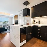 Penthouse Close To Puerto Banus Apartament